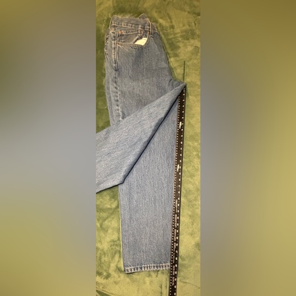 Levi's 550 Classic Men's Blue Jeans, Size: 34W x 30” L (5081) - Picture 9 of 15